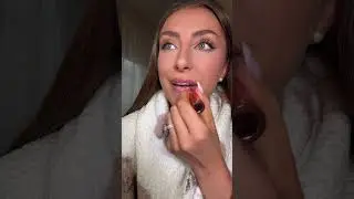 This lipstick is beautiful!!! 