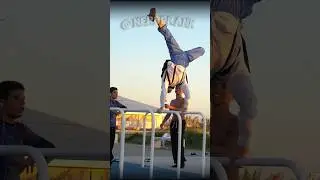 Pro Gymnast pretended to be a nerd | Prank #prank #calisthenicsinpublic #anatoly #funny
