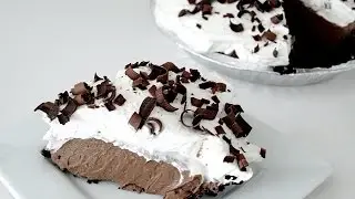 Delicious No Bake Chocolate Pie Recipe ♥