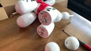 Squeakee Balloon Robot - Unboxing & Testing (A Target Exclusive!)
