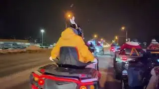 Дед морозы на светофоре