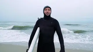 Живу в России #Калининград. Выпуск 1: Евгений Исаков и суровый балтийский сёрфинг