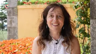 Lídia Queiroz // Ouvinte Profissional