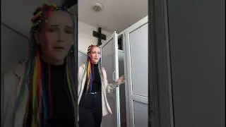 Так можно прогуливать пары с нашими косами 👍