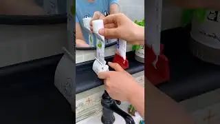 Toothpaste organizer