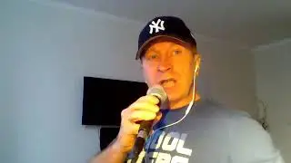 Караоке онлайн. Надежда Кадышева - Огней Так Много Золотых (b-track.com)