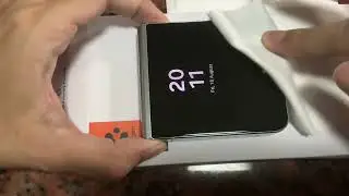 Spigen accessories for z flip5