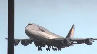Lufthansa boeing 747-8 low pass