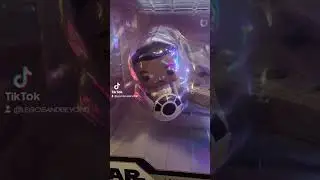 Funko Pop! Ride Super Deluxe: Star Wars - Lando Calrissian in The Millenium Falcon