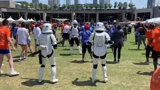 Stormtroopers Dancing to the Cha Cha Slide