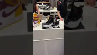 SOME 🔥 JORDANS SITTING