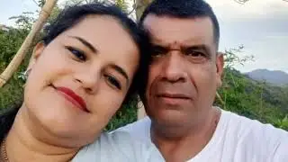 Felicidades en tu cumpleaños ;te deseamos en mi hermosa familia