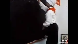 Учительца спрашивет что такое капитализм😂