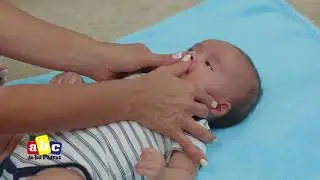 Infant massage - Face