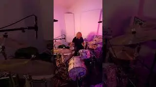Tal Bergman | Four and Four and Six #drums #drumming #drummer #groove #recordingstudio 😎👍