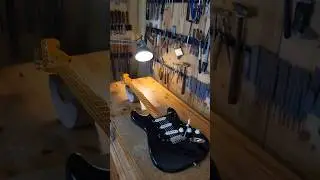 Partscaster David Gilmour Strat guitar build. #luthier #guitarrepair #luthiery