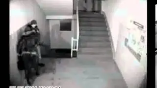 Скрытая камера Насильник напал на девушку