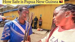 Every Man doing this to me in Papua New Guinea 🇵🇬