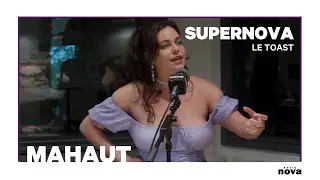 Mahaut porte un Toast... aux terrasses | Super Nova