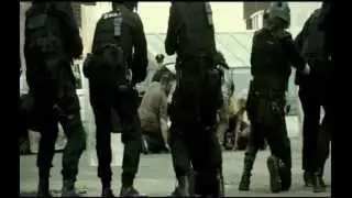 RESIDENT EVIL 6 - OFFICIAL LIVE UK GAME COMMERCIAL
