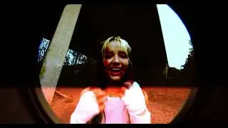 över dig under dig - beige (trailer)