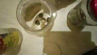 ЧИСТИМ МОНЕТЫ 1992 ГОДА.ДВУМЯ СПОСОБАМИ.