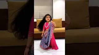 Gulabi sadi 😍 #cutebaby #dance #gulabisadi #youtubeshorts