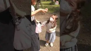 육아 오리 먹이 주고 싶은 딸의 급한 마음