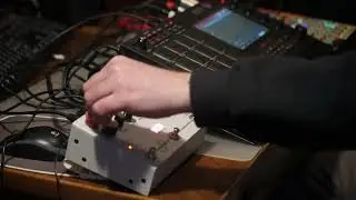 Microcosm on vinyl samples loop, with SP404og drums and vinyl sim fx