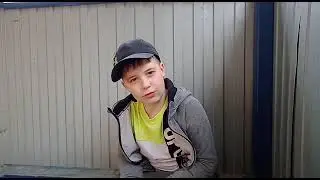 Новости канала. Человек спрыгнул со второго этажа.
