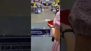 Просто пошла в магазин)