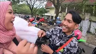 Dapat KADO Dari Temen