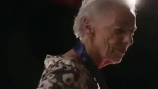 Vi ble med Tove og Elly på tur til Bergen. Se den emosjonelle venninneturen her!