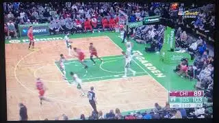 Ayo Dosunmu finish over Al Horford