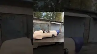 Новая машина Данона 😎 #twitch #stream #хазяева #irl #данонфлекс #данон #memes #funny