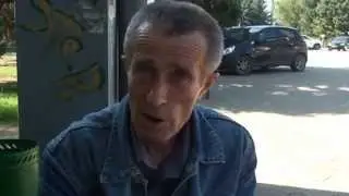 Curaj.TV - Cere de la Primărie un subsol pentru o familie surdomută, neajutorată