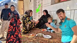 Karamat's love for Nazanin Khanum and their going to Fatima and Ismael