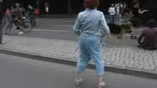 humor - Quem mandou levar a véia prá rave?