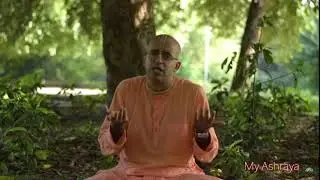 सनातन धर्म का मज़ाक़ बनाना इतना आसान क्यों है