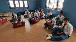 सयौ थुङा फूलका हामी एउटै माला नेपाली । Manimukunda School, Butwal ! Music Class