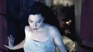 Evanescence - Bring Me To Life (Official Music Video)
