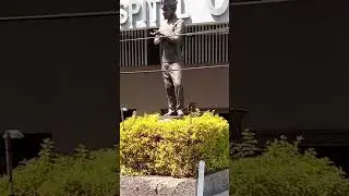 Статуя Марийца в Мехико сити