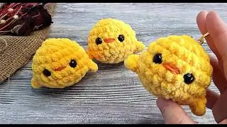 Detailed Instructions for Making an Amigurumi Chick Keychain / Crochet Making Chick Keychain