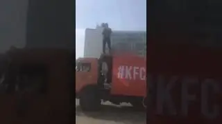 Новый уровень дебилизма. KFC уходи.