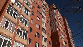 Жители многоэтажки в Ставрополе добиваются капитального ремонта дома.