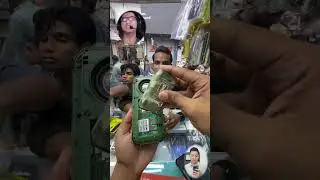 Đỉnh cao pháp sư Ấn Độ: Điện thoại kiêm quạt tích điện:))