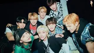 Stray Kids - Cheese [rus.sub/рус.саб]
