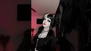 Who’s your favorite music artist right now? #alt #makeup #goth