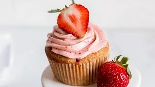 Strawberry Cupcakes