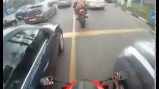 Как правельно ездить на мотоцикле